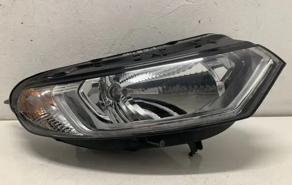 Ford Ecosport Headlight/headlamp CN1513W029BH B515 90029106