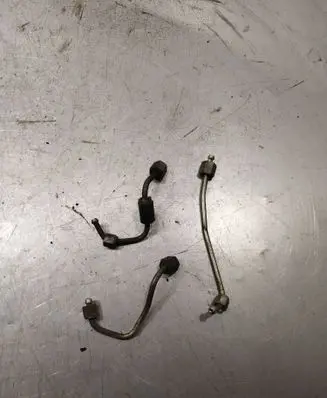 Opel Insignia A Fuel injector supply line/pipe 