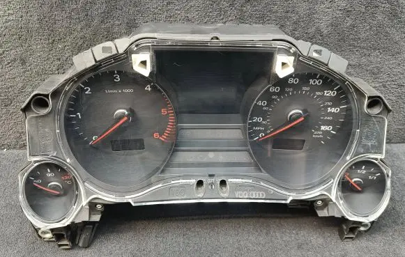 Audi A8 S8 D3 4E Speedometer (instrument cluster) 4E0920951B 110080101045 4E0910951B