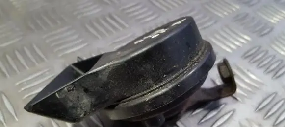 Volvo S40, V40 Horn signal A28657625 A-28-657625