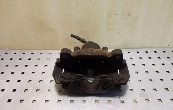 Volkswagen Golf Plus Front brake caliper