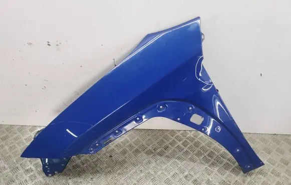 Lexus UX Fender