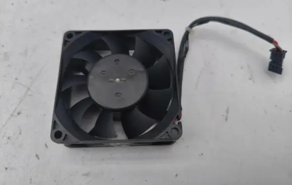 BMW i3 Engine control unit/module fan 6983075