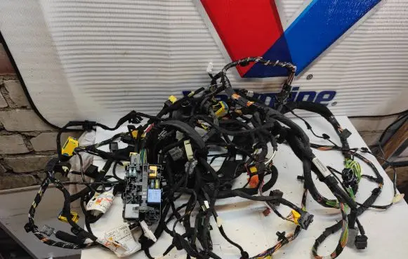Peugeot 308 Left interior wiring harness 9801859980 9806192580 9805917780