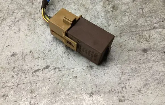 Land Rover Range Rover Sport L320 Other relay 1S7T17L684AA 180407 D3L0A