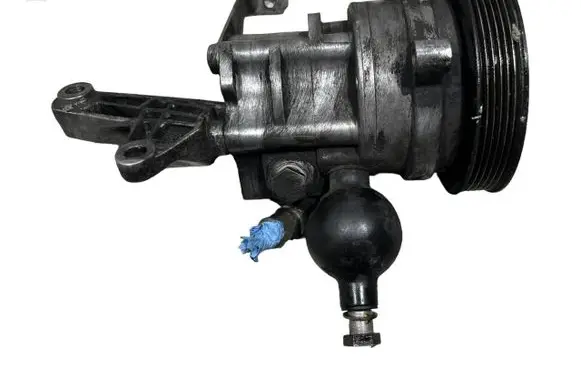 BMW 7 E65 E66 Power steering pump 6760074042 LH2110852