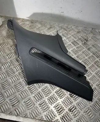 Volvo XC60 (D)pillar trim (top) 31425703 BQ2FA
