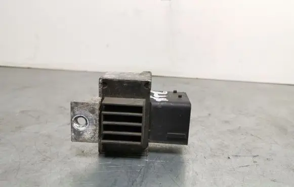 Nissan X-Trail T31 Other relay 9640469680
