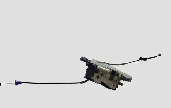 Citroen C4 I Picasso Front door lock 24099816