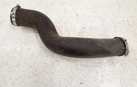 Ford Explorer VI Air intake hose/pipe