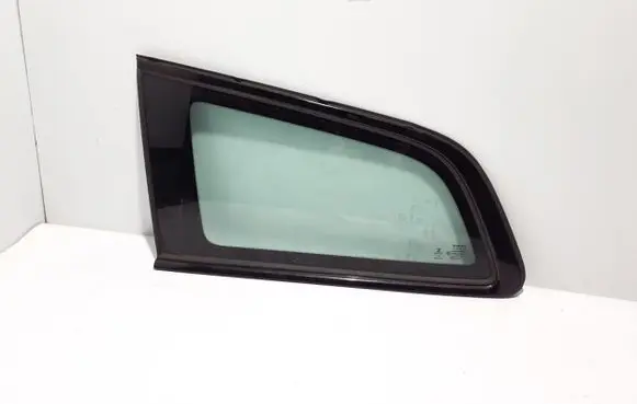 Volvo V60 Rear side window 31651501