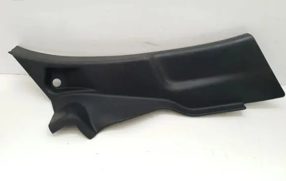 Peugeot 207 Side skirt front trim 9658957677