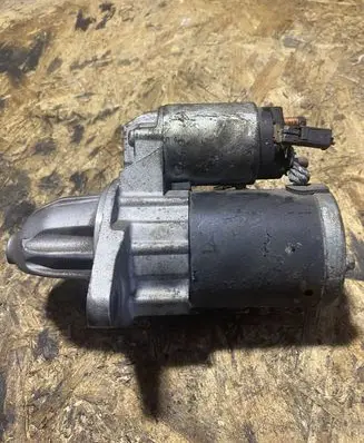 Subaru Forester SH Starter motor 23300AA570