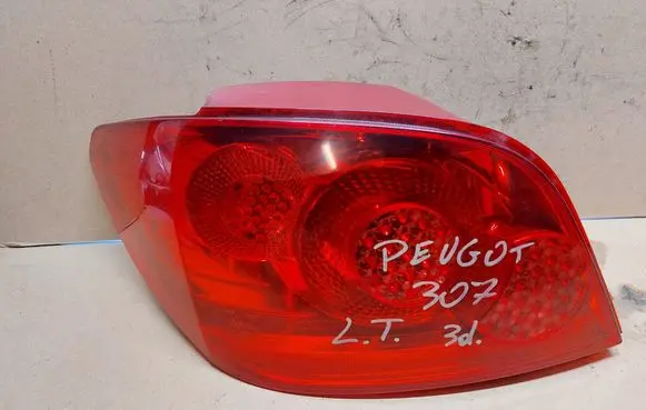 Peugeot 307 Rear/tail lights 