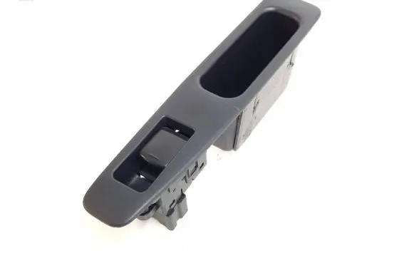 Nissan Qashqai Electric window control switch 82950JD000