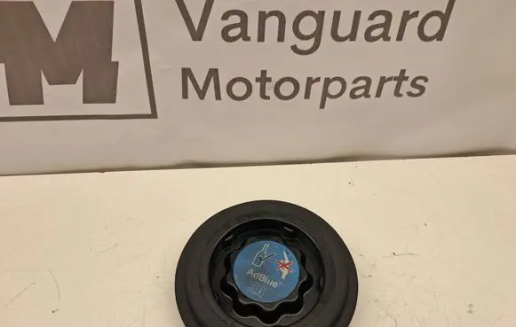 Mercedes-Benz E W212 Adblue tank cap A2076900064