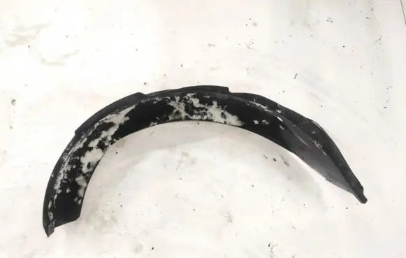 Renault Kangoo I Front wheel arch liner splash guards 7700304868