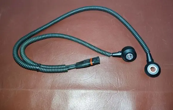 BMW X3 F25 Detonation knock sensor 7566786 13627566786