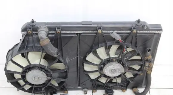Honda FR-V Radiator set 