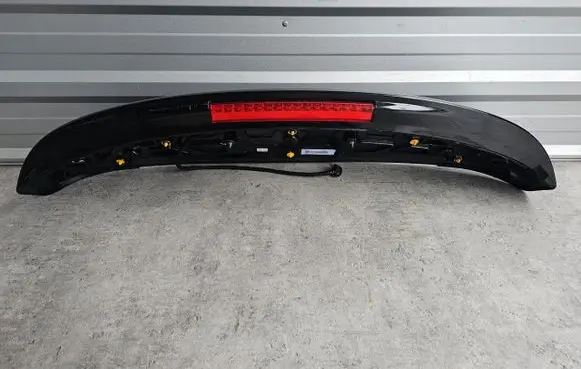 Maserati Levante Tailgate/trunk spoiler 