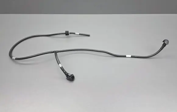 Mazda 3 III Windshield washer spray nozzle 
