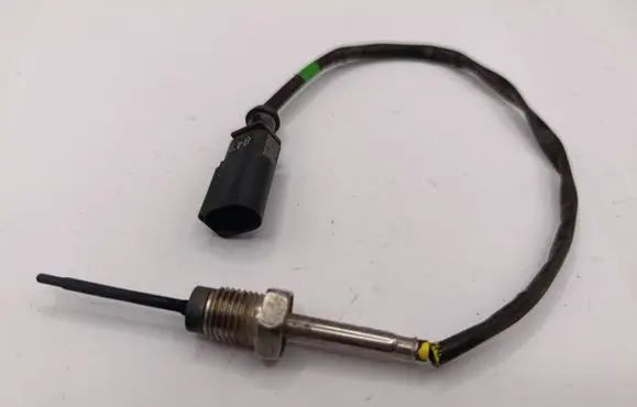 Audi A4 S4 B8 8K Exhaust gas temperature sensor 03L906088FH AUDLA41215