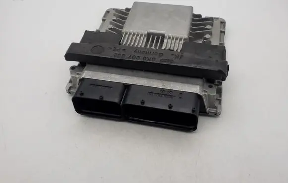 Audi Q5 SQ5 Engine control unit/module ECU 8R0907559A 5WP46220