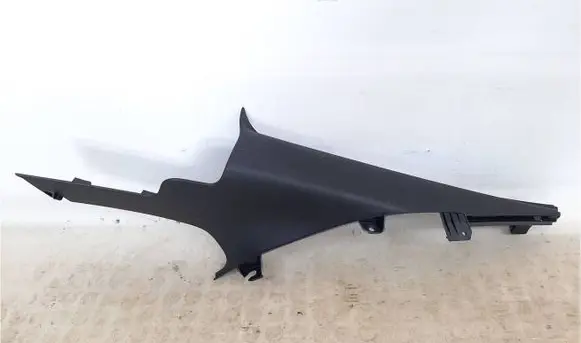 BMW X4 G02 (C) pillar trim 7424536
