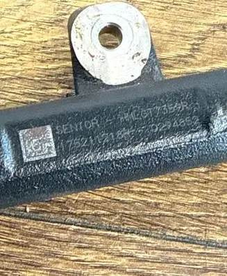 Fuel main line pipe