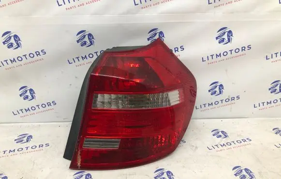 BMW 1 E81 E87 Rear/tail lights 7154956