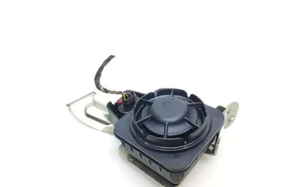 Audi A3 S3 8V Alarm system siren 5Q0951605A 28523571 5Q095165A