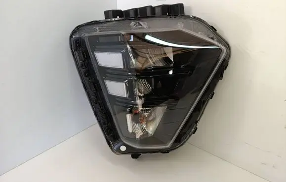 Hyundai Kona II Headlight/headlamp 92102BE000
