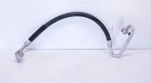 Air conditioning (A/C) pipe/hose