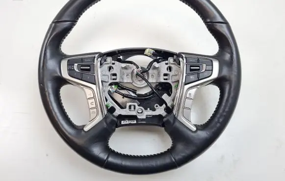 Mitsubishi Outlander Steering wheel 252XB
