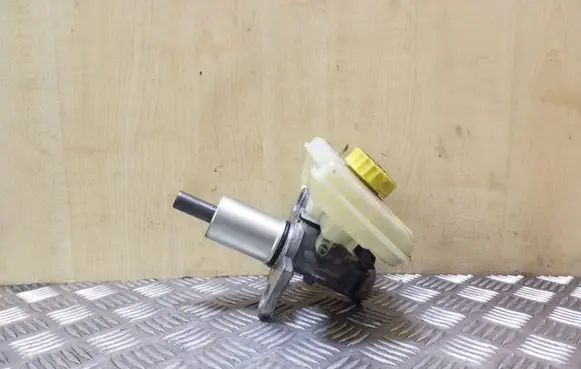 Audi A4 S4 B6 8E 8H Master brake cylinder 8E0611301E