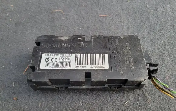 Peugeot 607 Engine control unit/module 9656842580