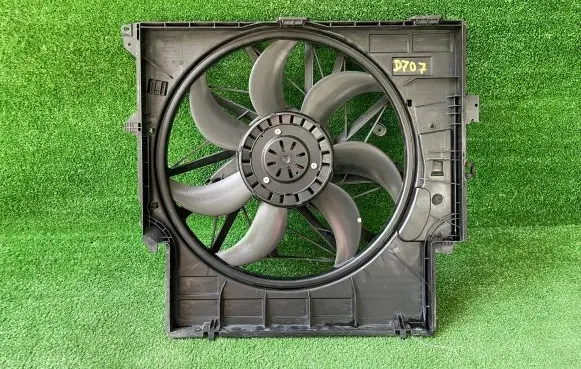 BMW X3 F25 Air conditioning (A/C) fan (condenser) 