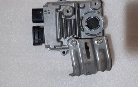 Lexus RX 450H Fuel injection pump control unit/module 8957158010 4998001011