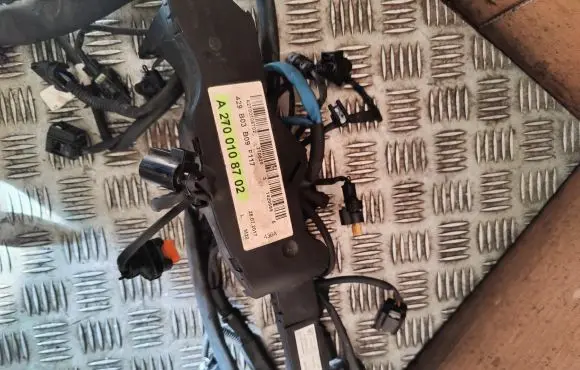 Mercedes-Benz CLA C117 X117 W117 Engine installation wiring loom A2700108702