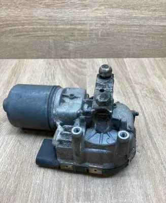 Volkswagen Touran I Wiper motor 2K1955119C 1397220503