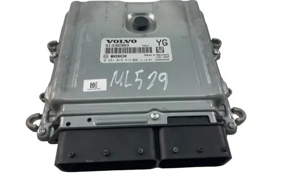 Volvo V40 Engine control unit/module 31336983 0281018414