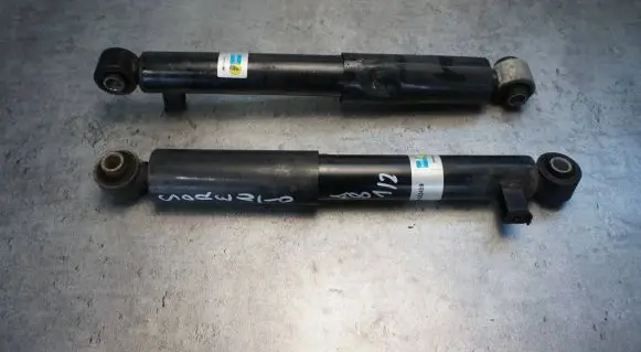 KIA Sorento Rear shock absorber/damper