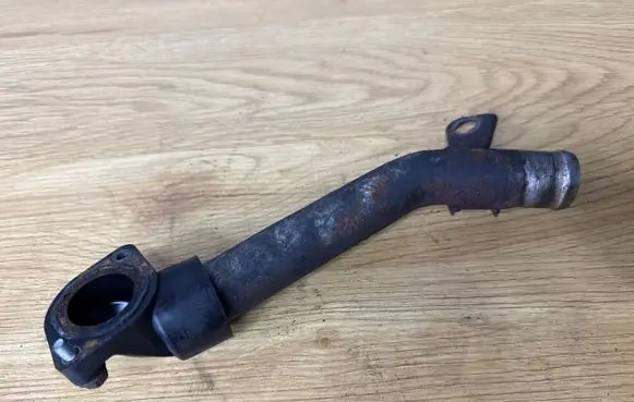 Opel Vivaro Engine coolant pipe/hose