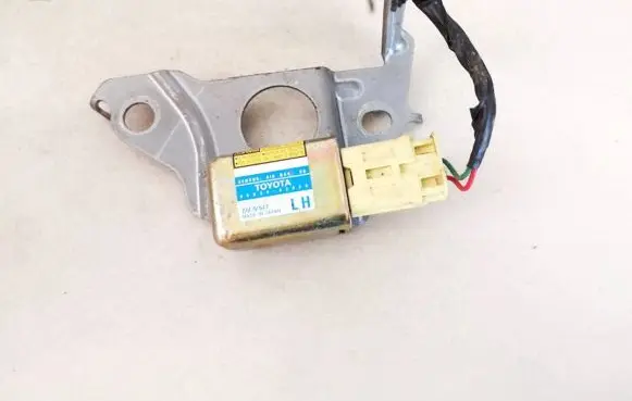 Toyota RAV 4 (XA20) Airbag deployment crash/impact sensor 8983442020 89834-42020