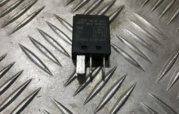 Volkswagen Sharan Other relay 7m0951253c 95vw10k705ea