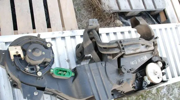Iveco Daily 4th gen Interior heater climate box assembly 
