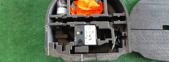 Mitsubishi Colt CZ3 Tool set 