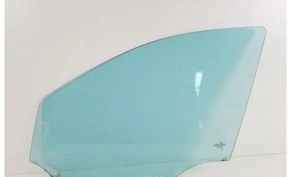 Mercedes-Benz ML W164 Front door window glass four-door A1647250100