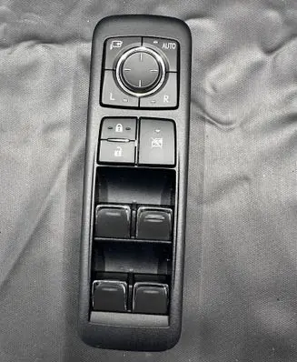 Lexus RX 450H Electric window control switch 8404048220 589698