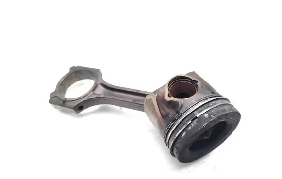 Hyundai i20 (GB IB) Piston with connecting rod D4FC